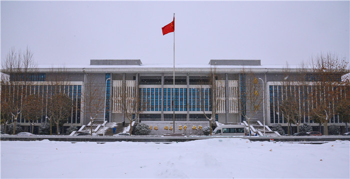 雪后圖書館